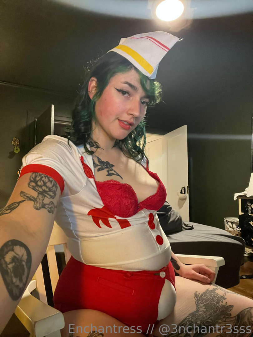 Photo by catsncake published on January 10,2024 02:51:30 - BestThots