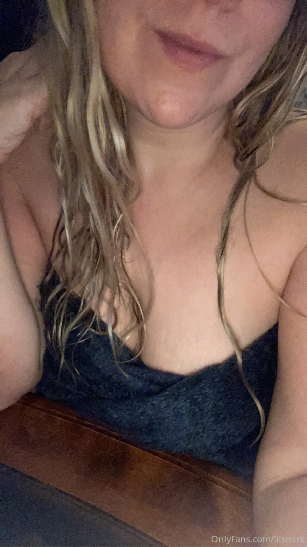 Photo by lilsmirk published on October 16,2023 11:02:30 - BestThots