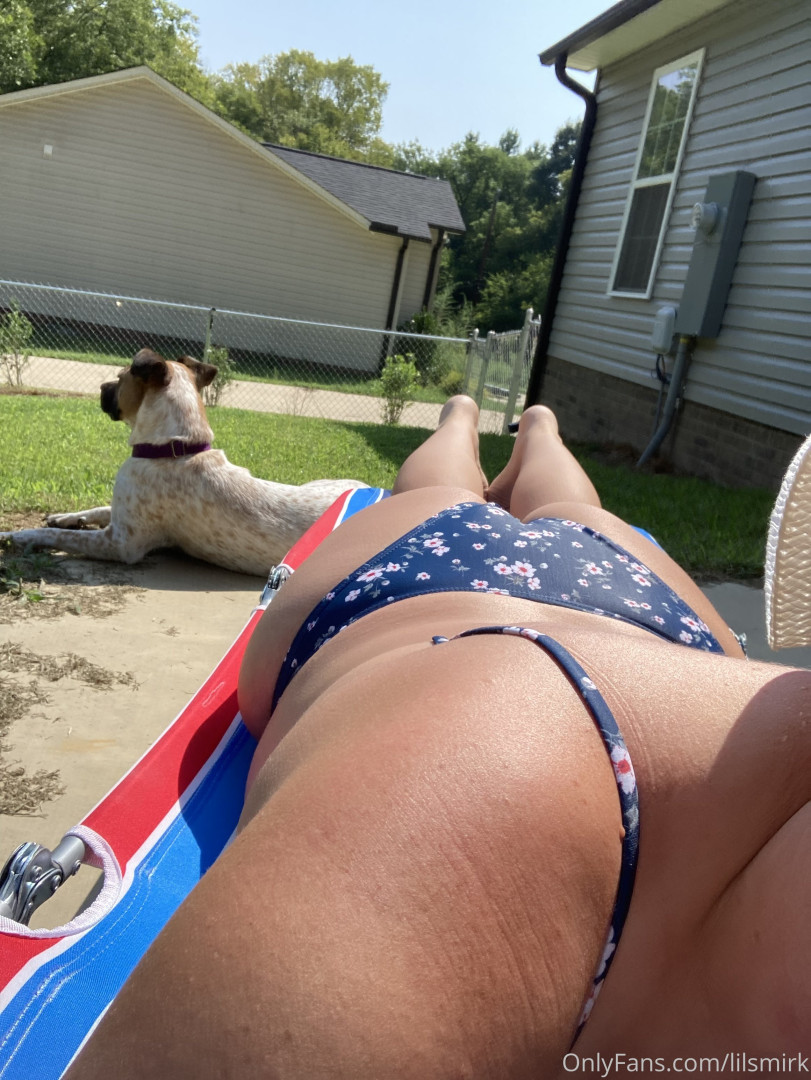 Photo by lilsmirk published on October 16,2023 11:02:48 - BestThots