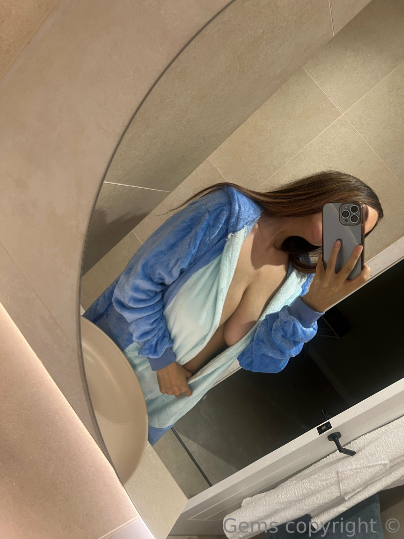 Photo by gem101 published on June 28,2023 00:05:19 - BestThots