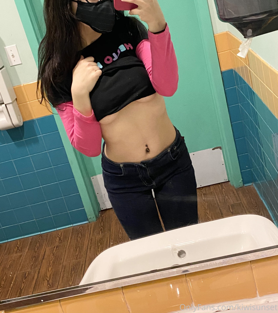 Photo by kiwisunset published on August 29,2023 22:56:17 - BestThots