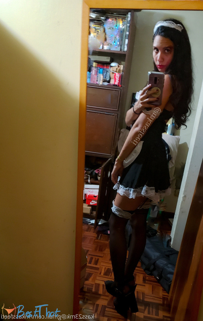 Photo by mkassfeeti published on December 19,2024 00:08:18 - BestThots