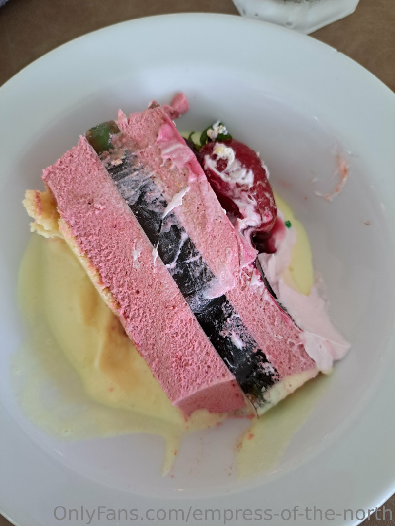 Photo by empress-of-the-north published on May 27,2023 16:46:41 - BestThots