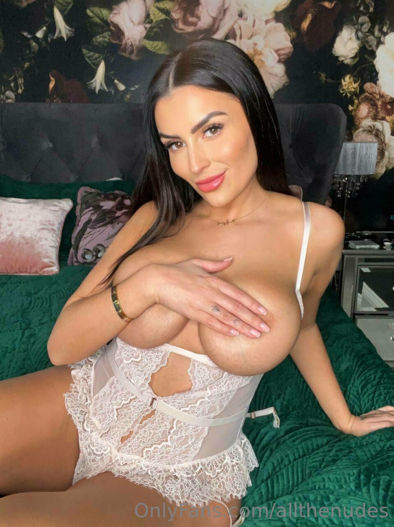 Photo by allthenudes published on July 22,2023 01:11:09 - BestThots