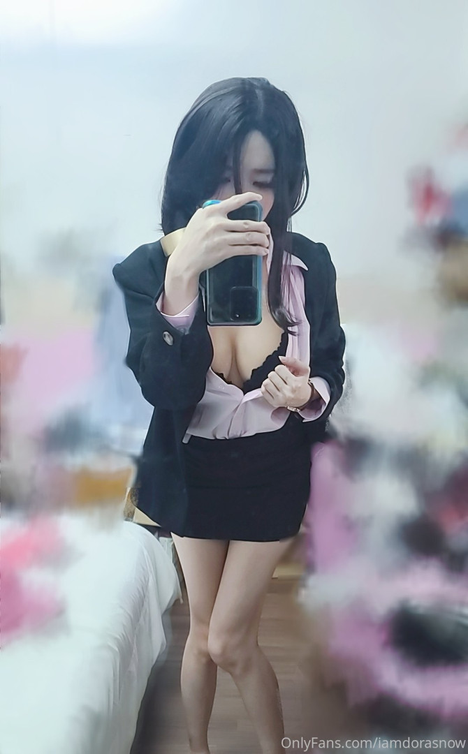 Photo by iamdorasnow published on August 3,2023 00:16:23 - BestThots