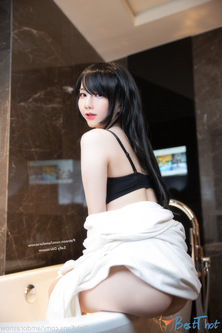 Photo by iamdorasnow published on December 14,2024 19:04:52 - BestThots