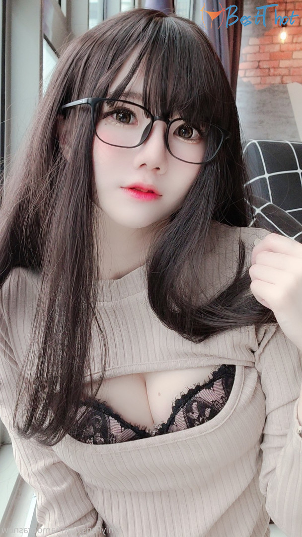 Photo by iamdorasnow published on December 14,2024 19:06:14 - BestThots