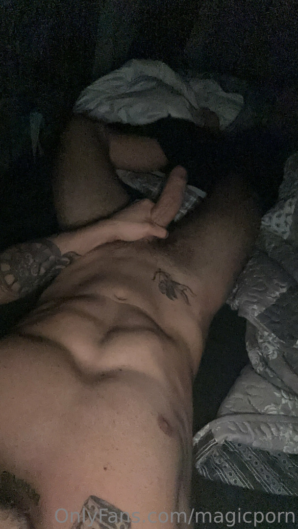 Photo by magicporn published on October 12,2023 19:01:09 - BestThots