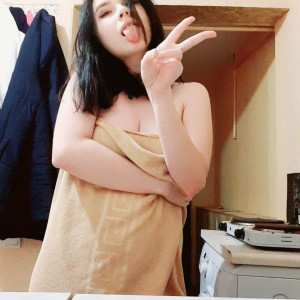 emy_isabelle #812658