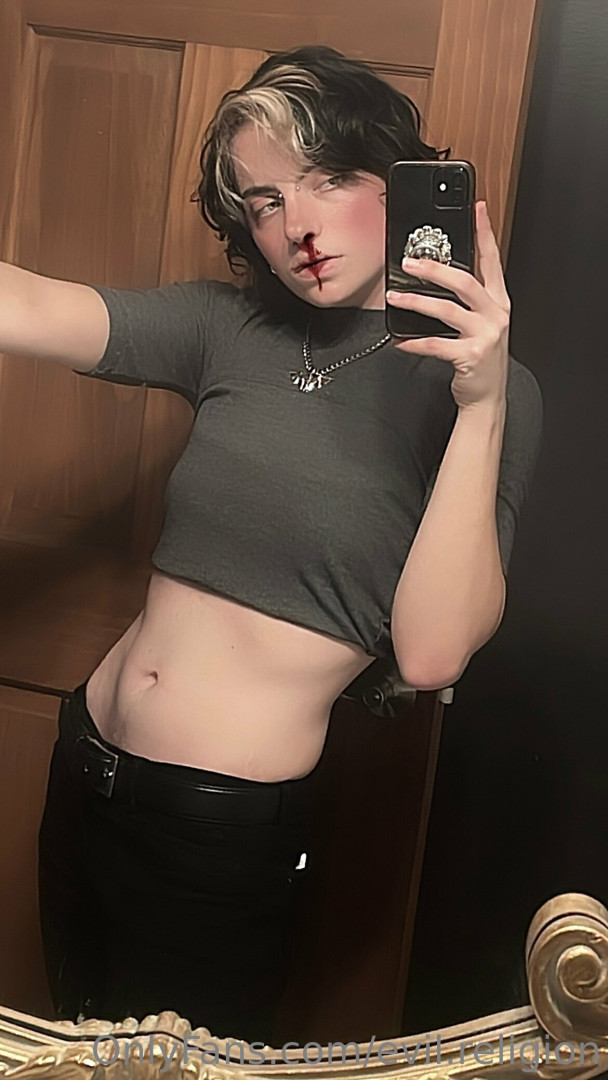 Photo by evil.religion published on October 11,2023 16:43:10 - BestThots