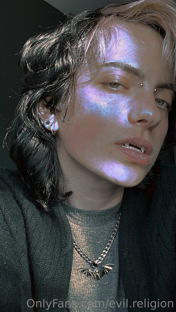 Photo by evil.religion published on October 11,2023 16:47:32 - BestThots