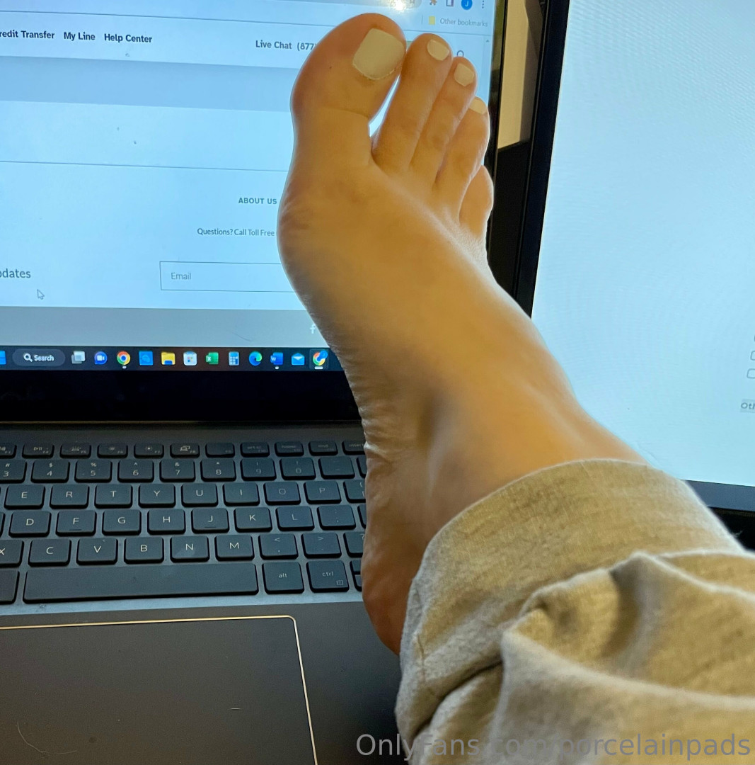 Photo by fetish_goddess_j published on May 19,2023 09:28:17 - BestThots