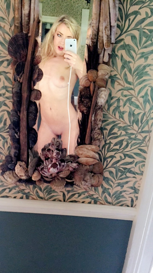 Photo by graceemilyofficial published on July 12,2023 21:03:12 - BestThots