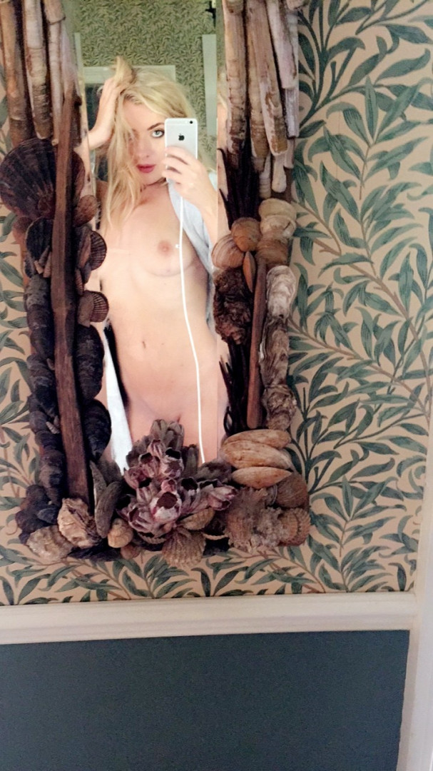 Photo by graceemilyofficial published on July 12,2023 21:06:17 - BestThots