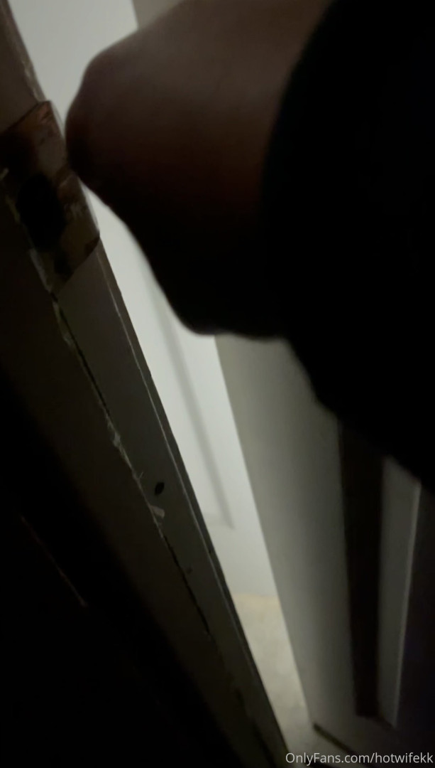 Photo by hotwifekk published on October 17,2023 00:08:40 - BestThots