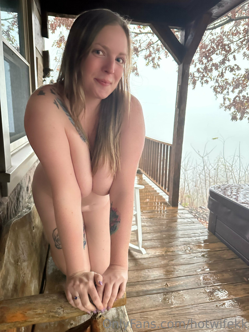 Photo by hotwifekk published on October 17,2023 00:10:19 - BestThots