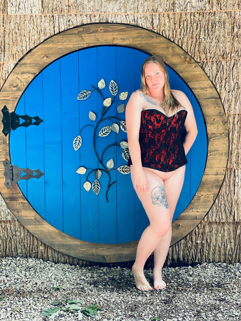 Photo by hotwifekk published on October 17,2023 00:20:58 - BestThots