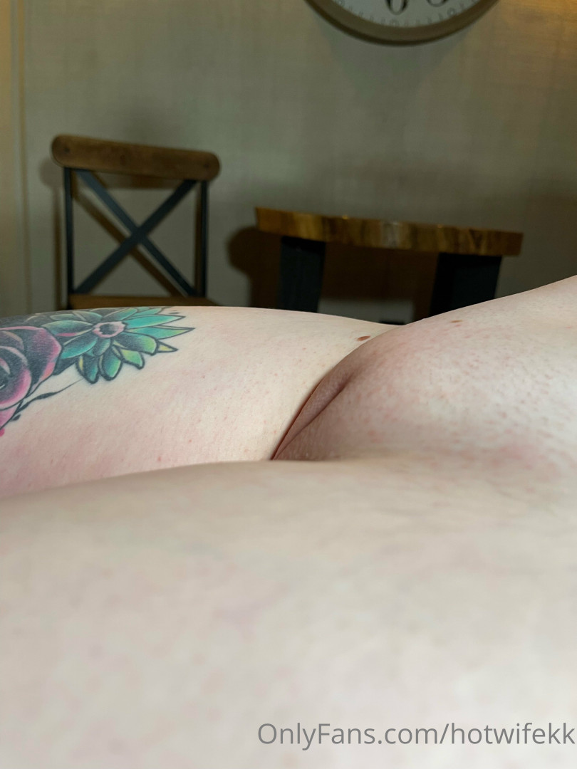 Photo by hotwifekk published on October 17,2023 00:21:59 - BestThots