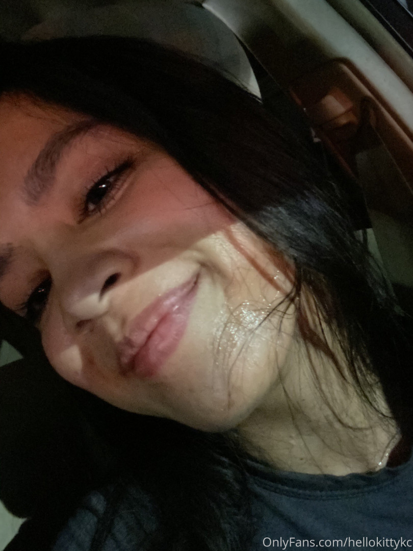 Photo by hellokittykc published on August 29,2023 22:57:23 - BestThots