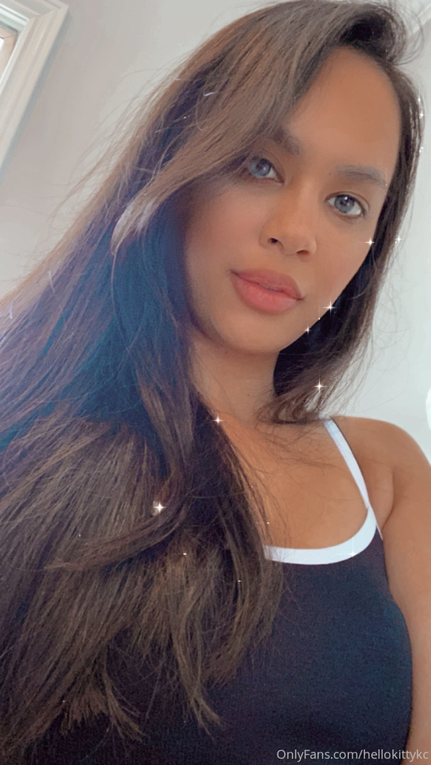 Photo by hellokittykc published on August 29,2023 23:24:30 - BestThots