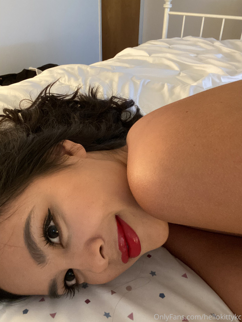 Photo by hellokittykc published on August 30,2023 02:04:00 - BestThots