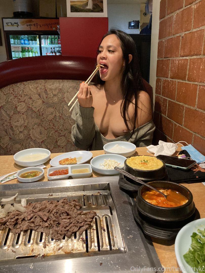 Photo by hellokittykc published on August 30,2023 02:58:46 - BestThots
