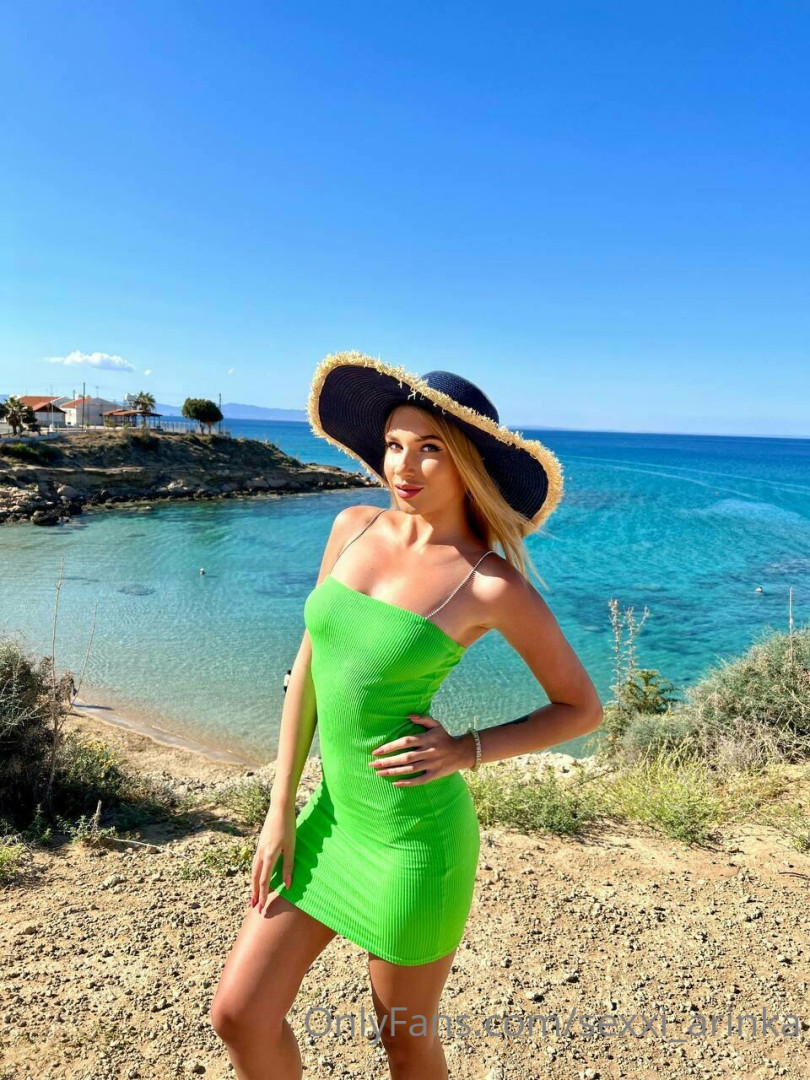 Photo by sexxiarinka published on November 5,2023 11:56:20 - BestThots