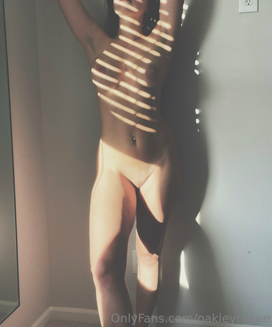 Photo by oakleyraeee published on May 19,2023 23:53:27 - BestThots