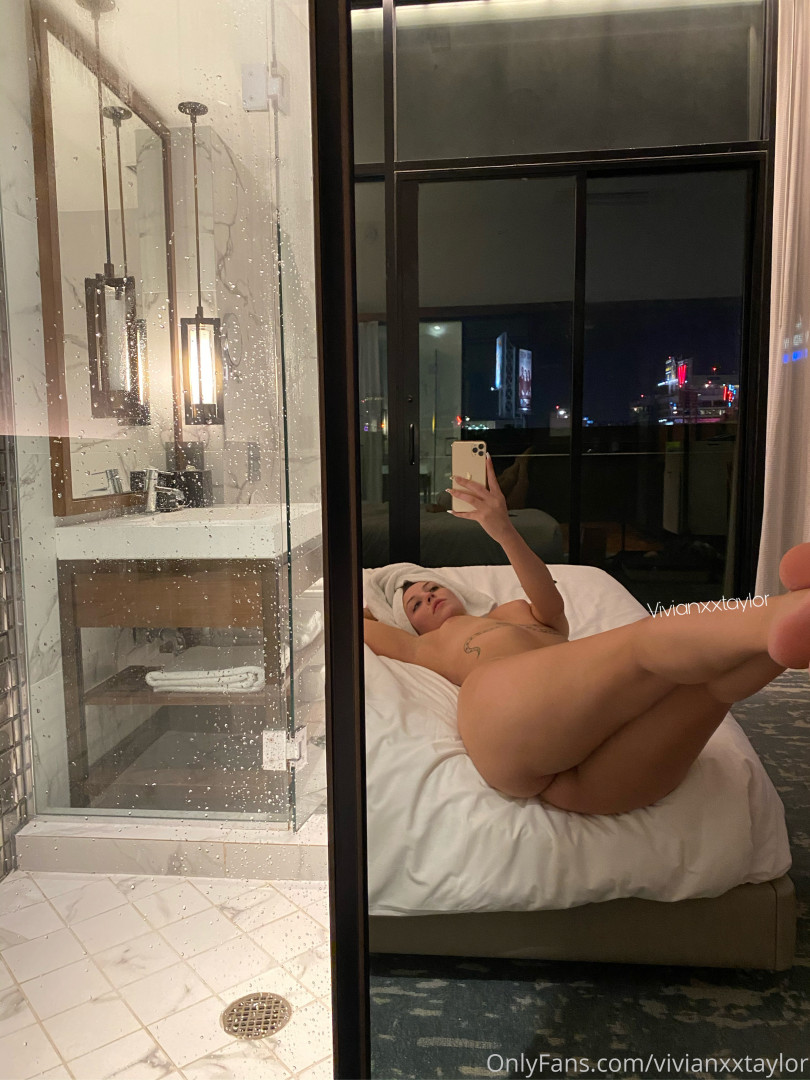 Photo by vivianxxtaylor published on May 16,2023 03:02:02 - BestThots