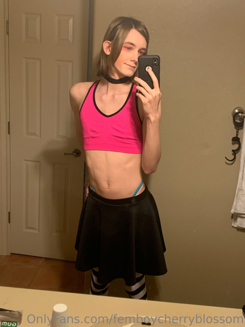 Photo by femboycherryblossom published on July 13,2023 08:22:09 - BestThots