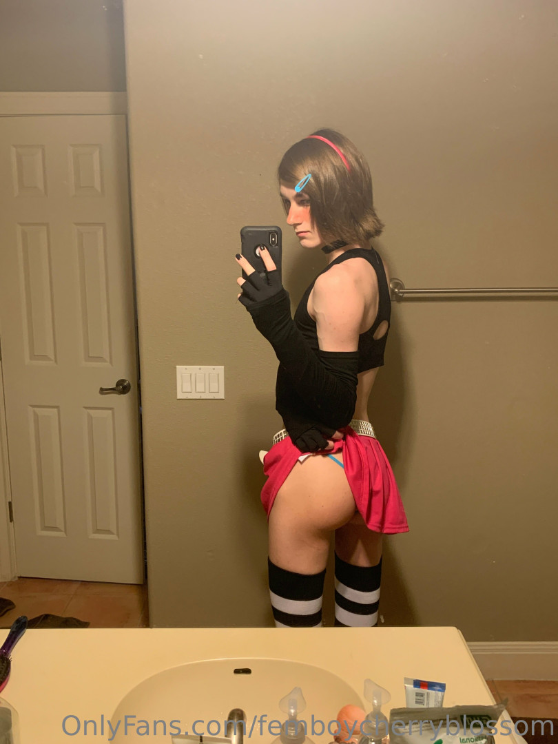 Photo by femboycherryblossom published on July 13,2023 08:22:28 - BestThots