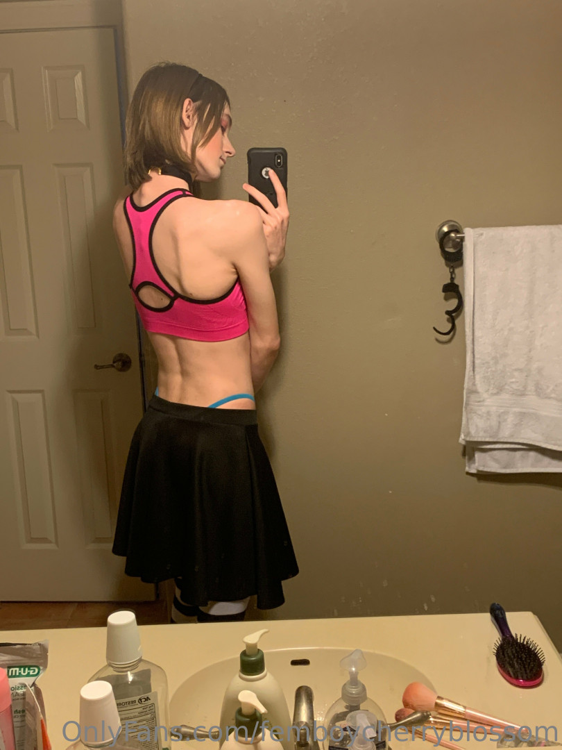Photo by femboycherryblossom published on July 13,2023 08:22:57 - BestThots