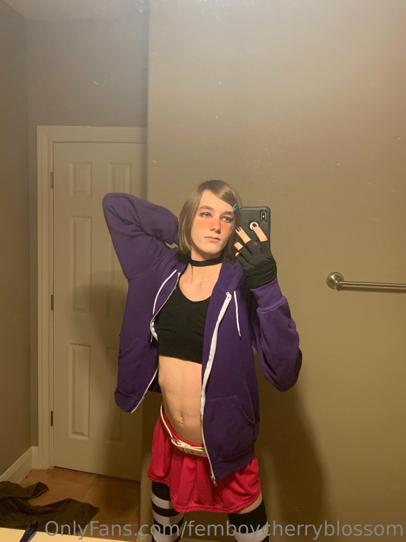 Photo by femboycherryblossom published on January 15,2024 10:30:29 - BestThots