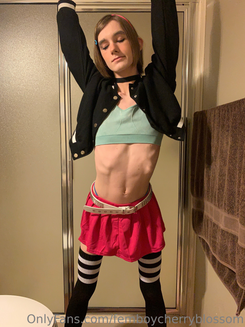 Photo by femboycherryblossom published on January 15,2024 10:30:31 - BestThots