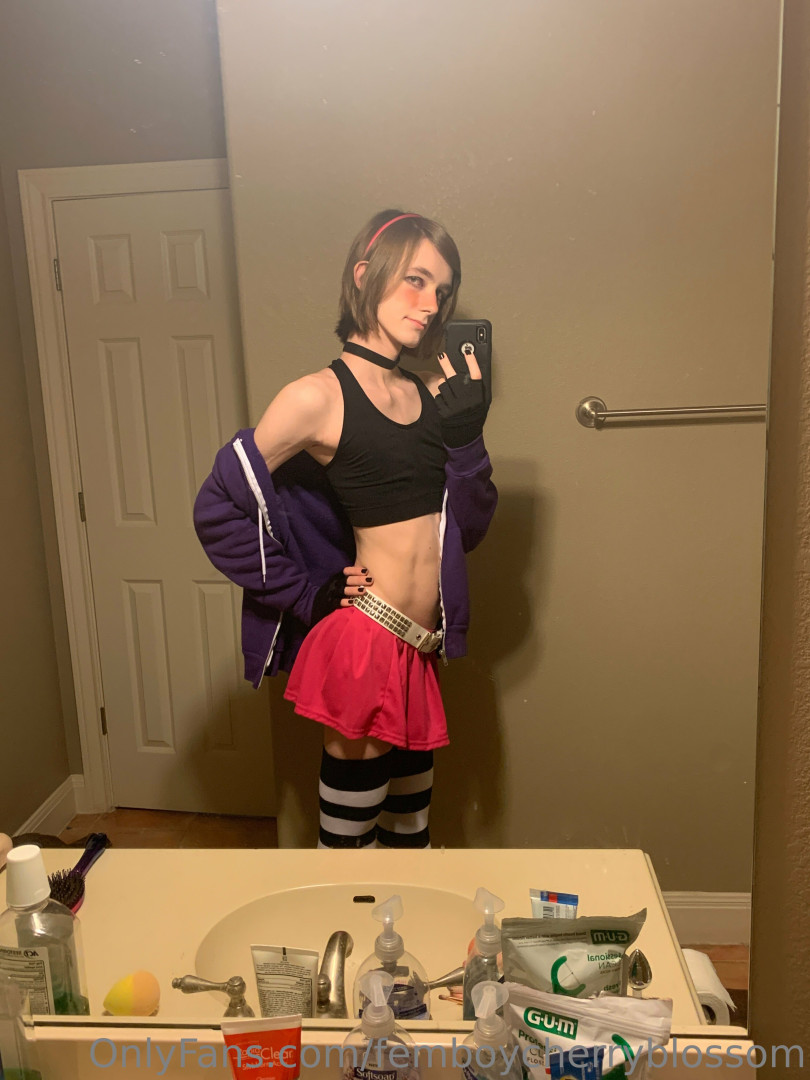 Photo by femboycherryblossom published on January 15,2024 10:30:36 - BestThots