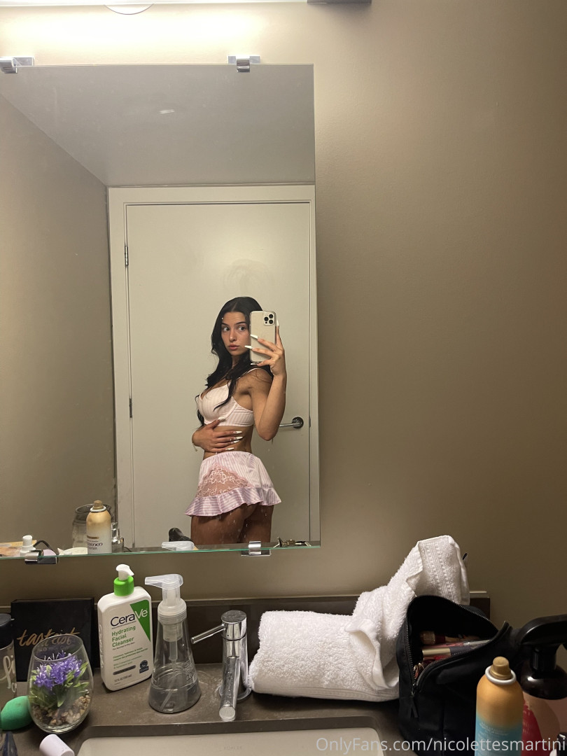 Photo by nicolettesmartini published on May 20,2023 04:05:45 - BestThots
