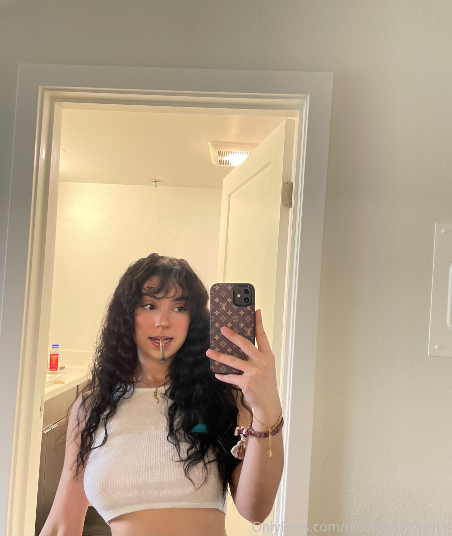 Photo by nicolettesmartini published on May 20,2023 04:08:01 - BestThots