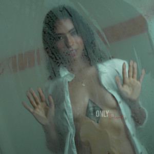 danielaantury #6358566