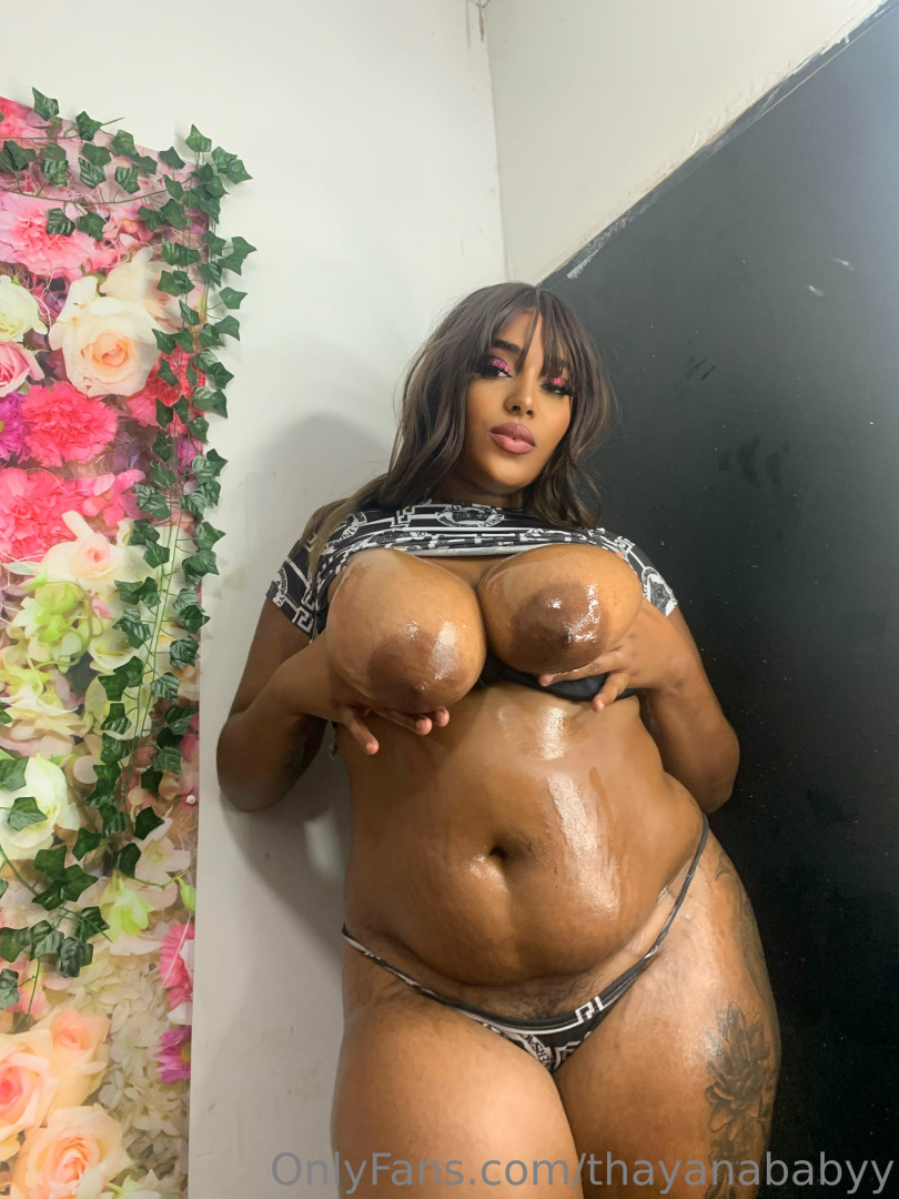 Photo by thayanababyy published on November 2,2023 07:13:38 - BestThots