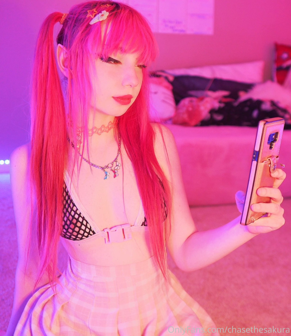 Photo by baoxxxi published on December 9,2023 18:53:10 - BestThots