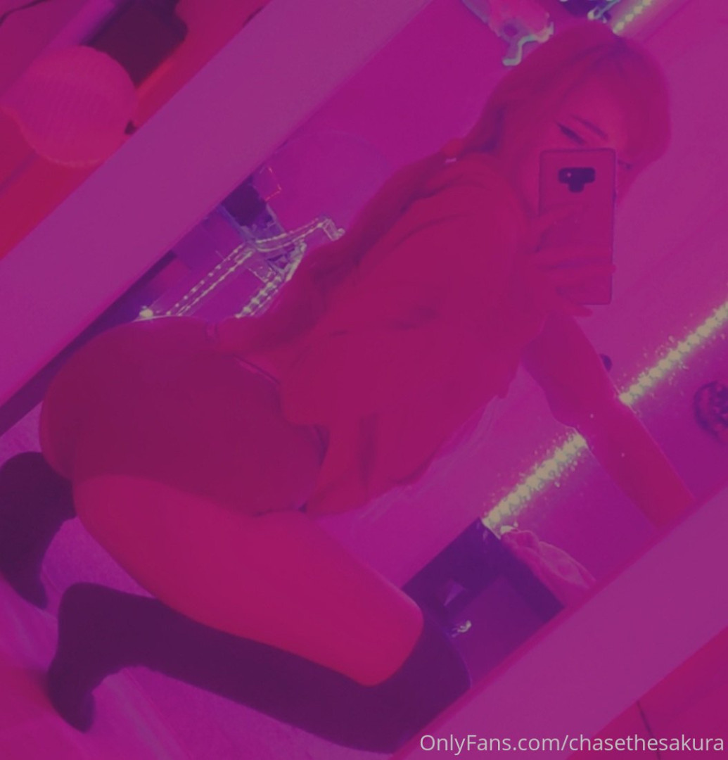 Photo by baoxxxi published on December 9,2023 18:54:07 - BestThots