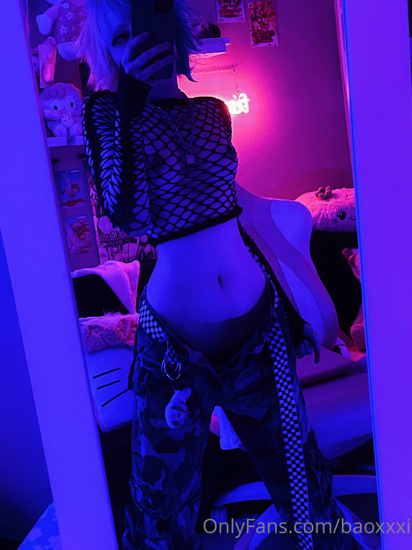 Photo by baoxxxi published on December 9,2023 18:54:22 - BestThots