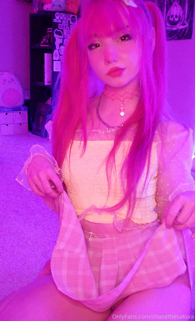 Photo by baoxxxi published on December 9,2023 18:55:50 - BestThots