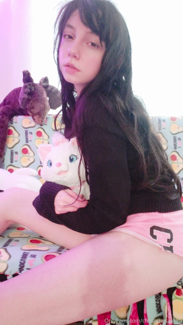 Photo by baoxxxi published on December 9,2023 18:56:13 - BestThots