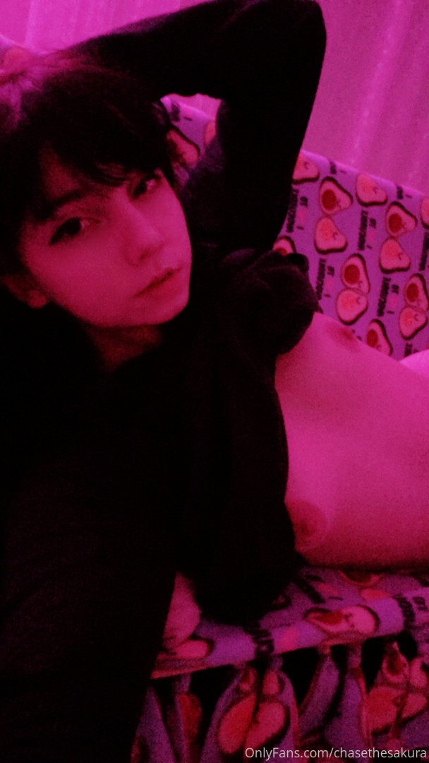 Photo by baoxxxi published on December 9,2023 18:57:57 - BestThots