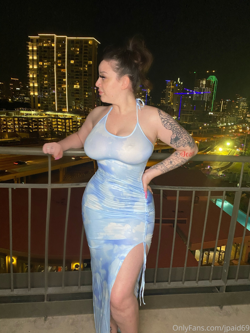 Photo by alexawoods69 published on October 16,2023 19:41:54 - BestThots