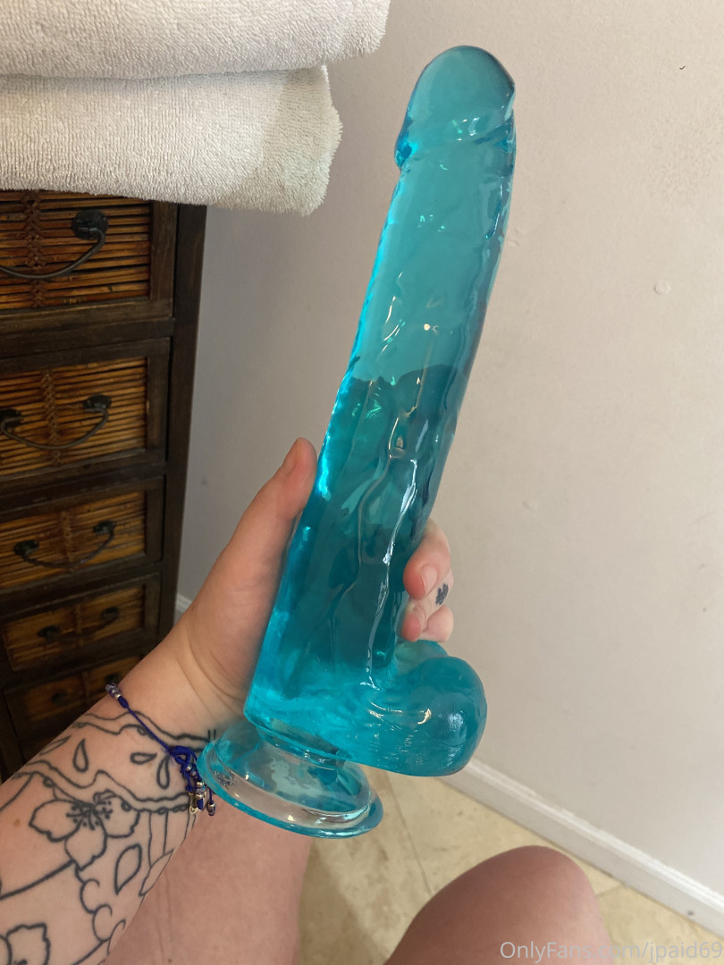 Photo by alexawoods69 published on October 16,2023 19:50:56 - BestThots