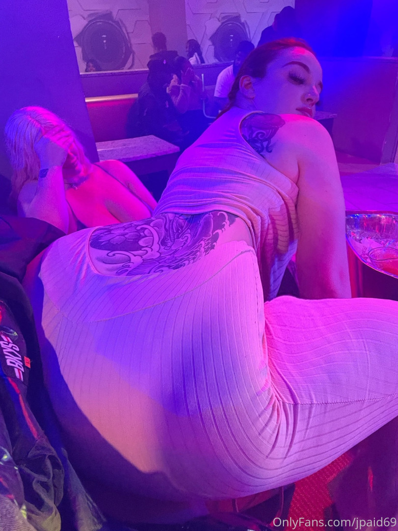 Photo by alexawoods69 published on October 16,2023 20:04:13 - BestThots