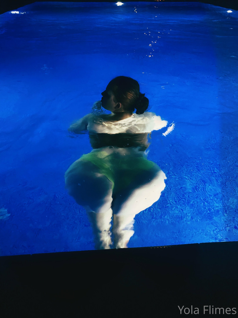 Photo by yolaflimes published on May 15,2023 19:22:29 - BestThots