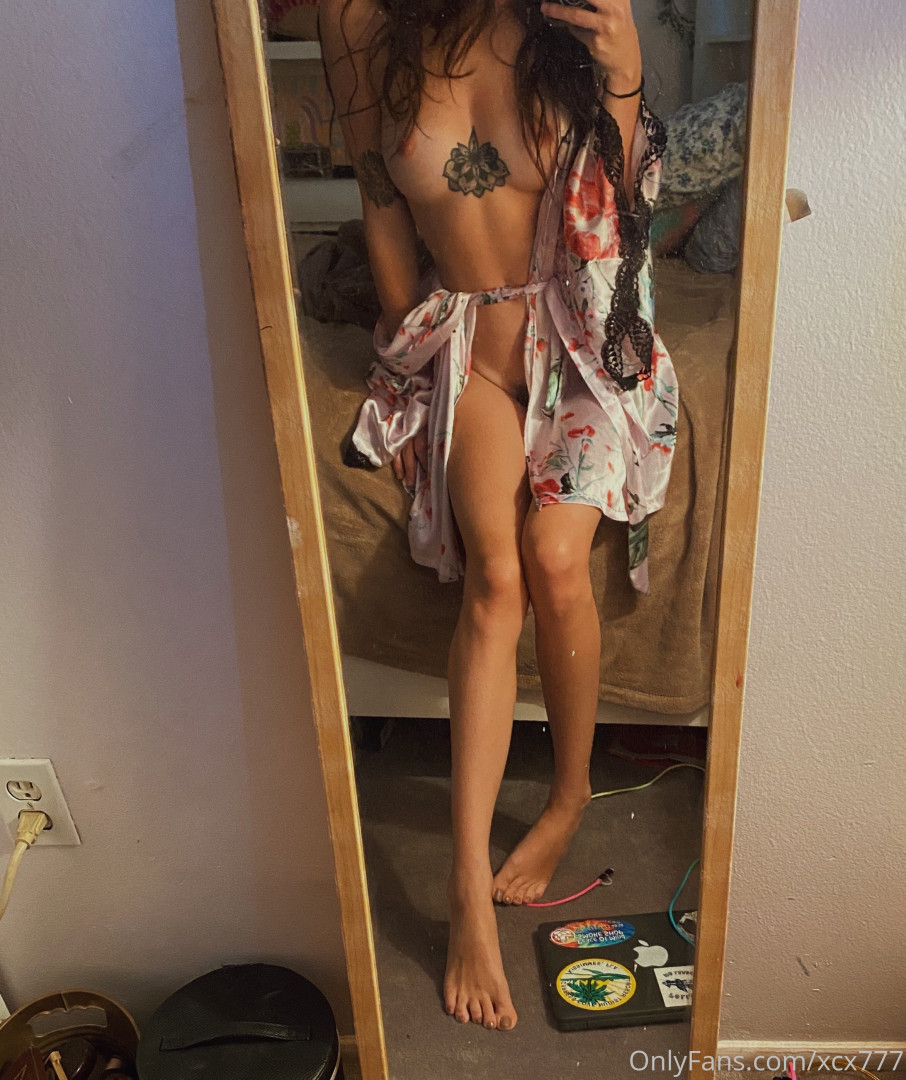 Photo by xcx777 published on May 15,2023 23:22:18 - BestThots